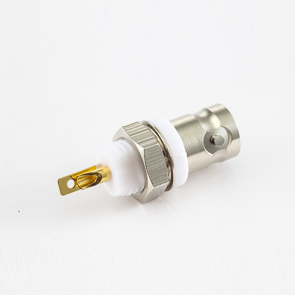 焊杯型BNC连接器母头180度螺母面板安装后锁穿墙接线