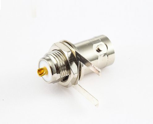 接线BNC连接器焊接母180度面板安装后锁穿墙50ohm