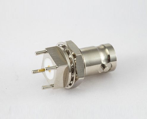 BNC连接器PCB安装母头180度前锁穿墙插孔50Ω