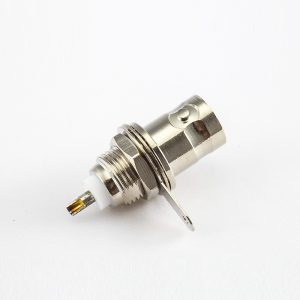 BNC 50欧姆母头直式螺母安装式座子
