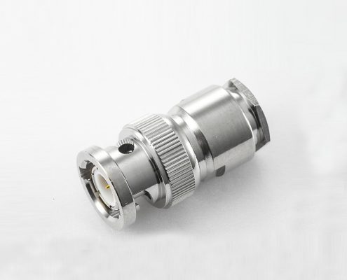 BNC 公头直式装接LMR300/5D-FB电缆